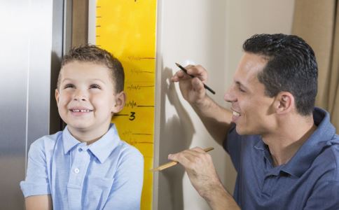 秋季宝宝要接种哪些疫苗 秋季儿童疫苗接种种类 秋季幼儿疫苗接种